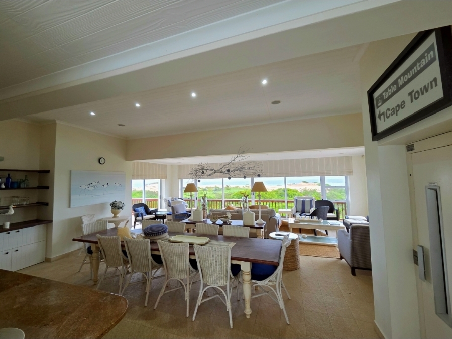5 Bedroom Property for Sale in Oyster Bay Eastern Cape